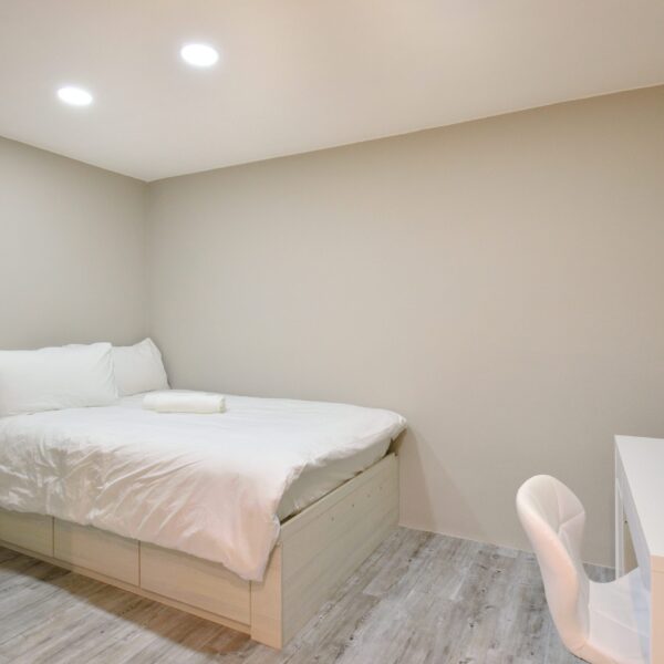 Poplar 1/F Studio A