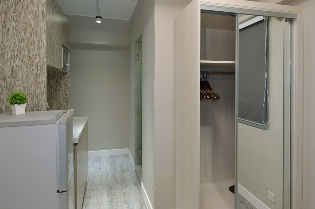 Central 1-Bedroom 2A