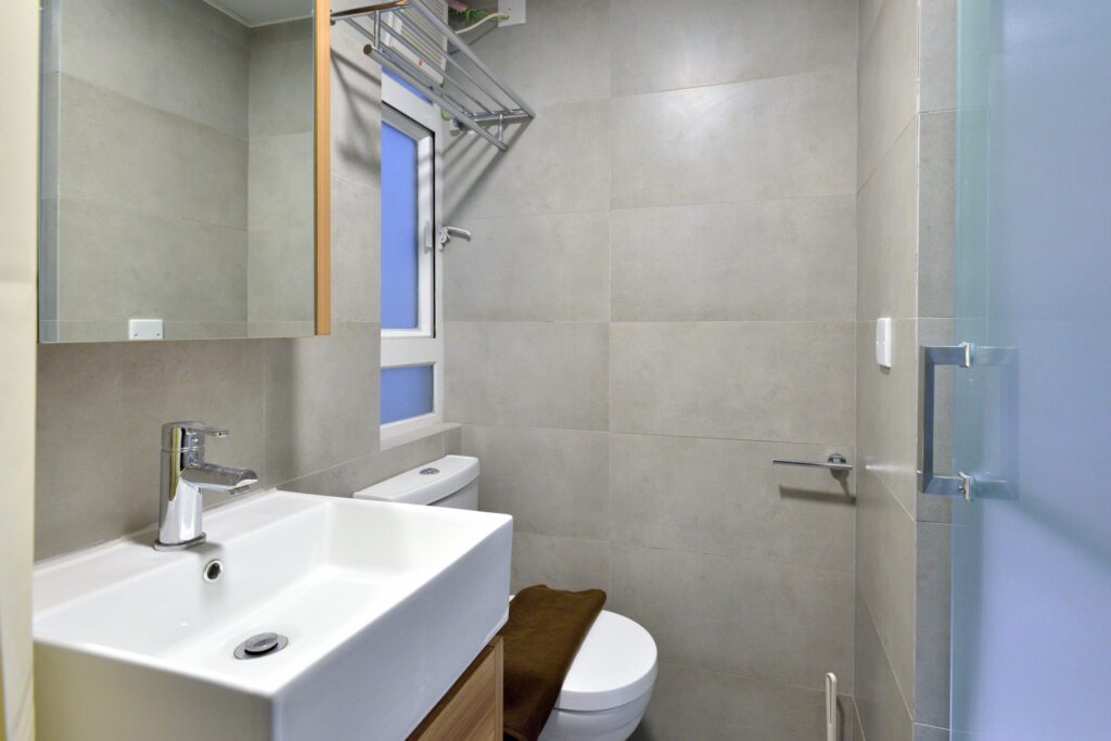 Central 1-Bedroom 2A