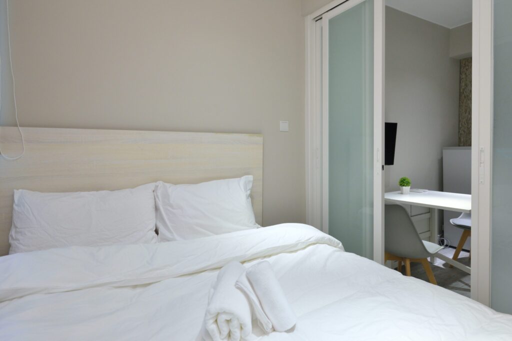 Central 1-Bedroom 1A