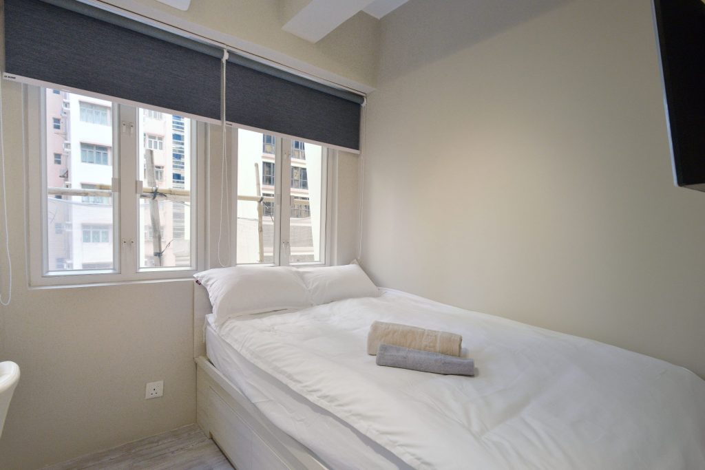 Bonham Strand West Studio D