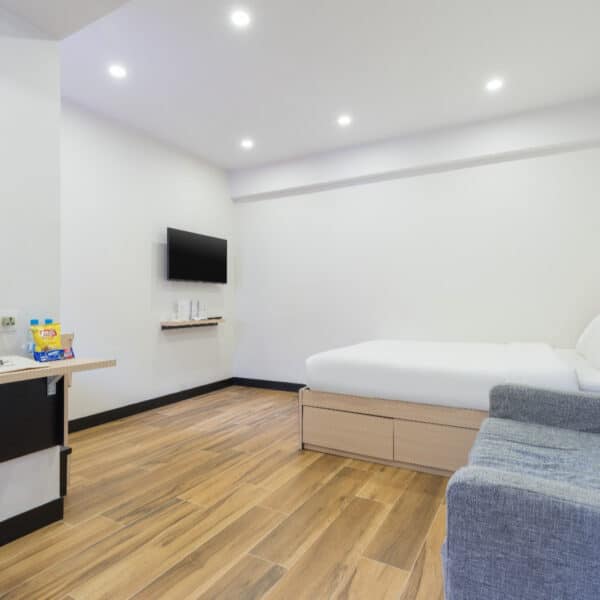 Pearl City Mansion Studio 60