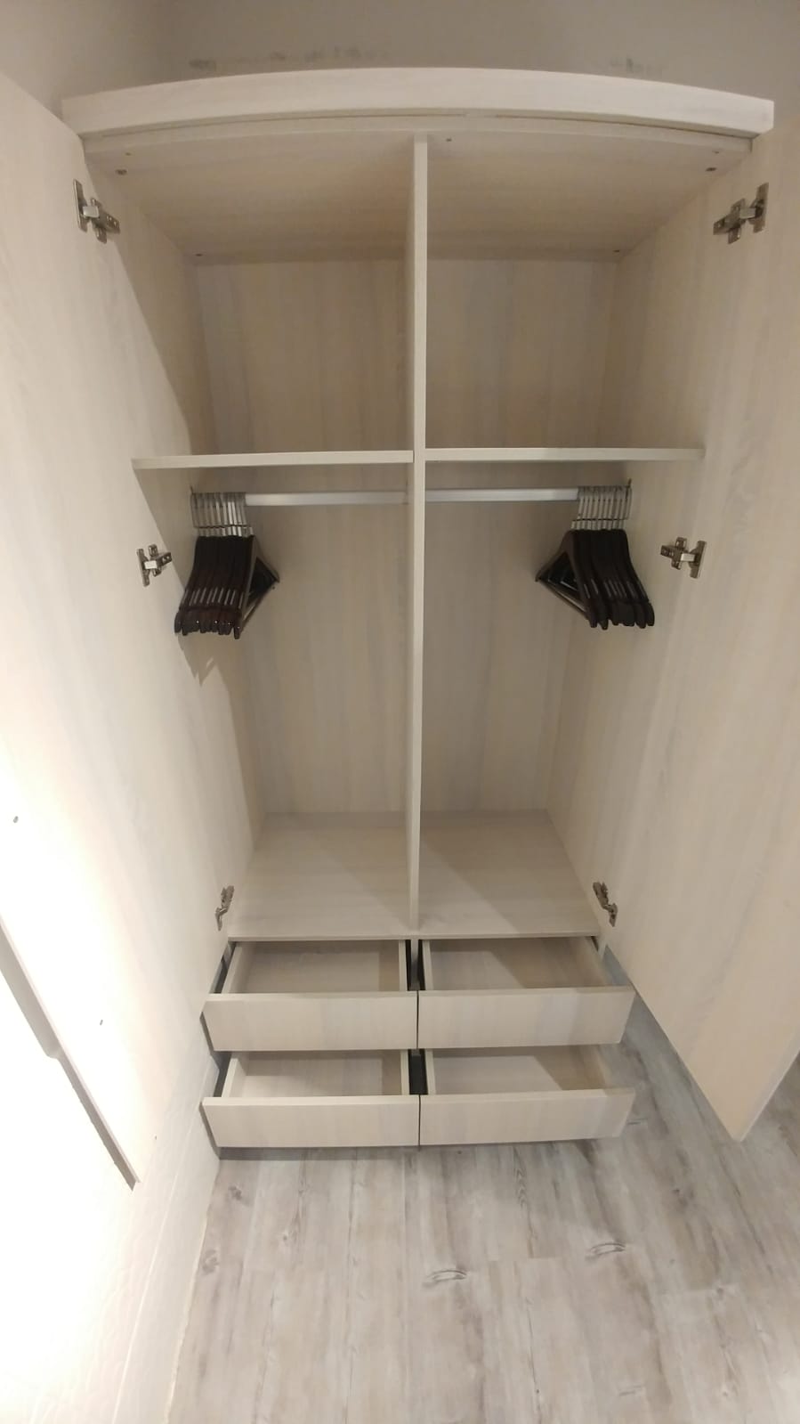 FLT 1B - Image 3