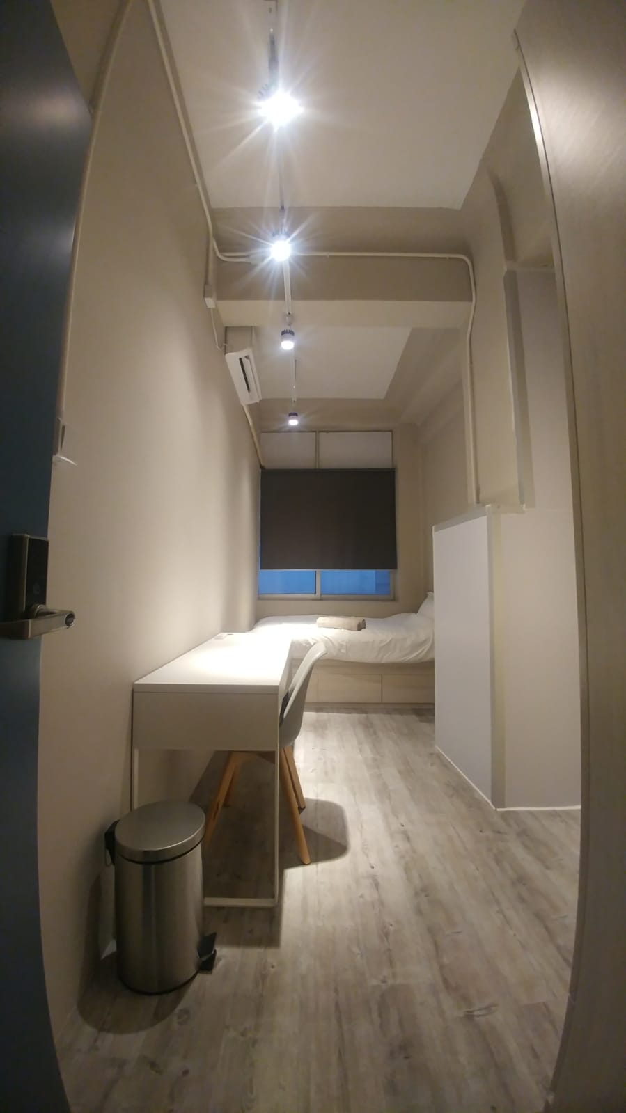 FLT 1B - Image 6